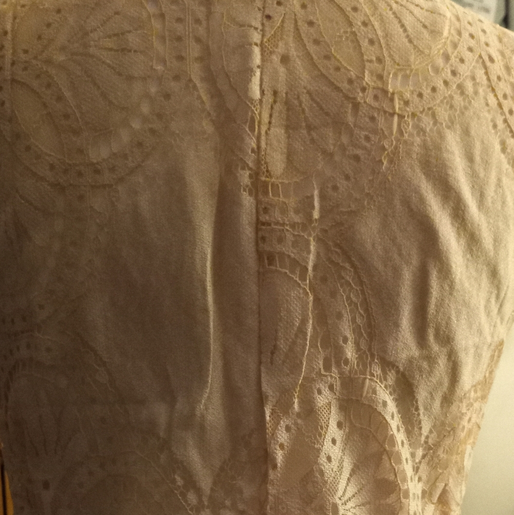 new,y2k hollow out pink lace button vest,sides print patterns do not match, med. - Picture 3 of 6